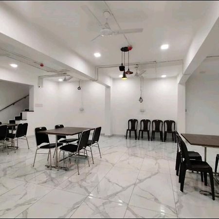 נוידה Hotel Bsh Group מראה חיצוני תמונה